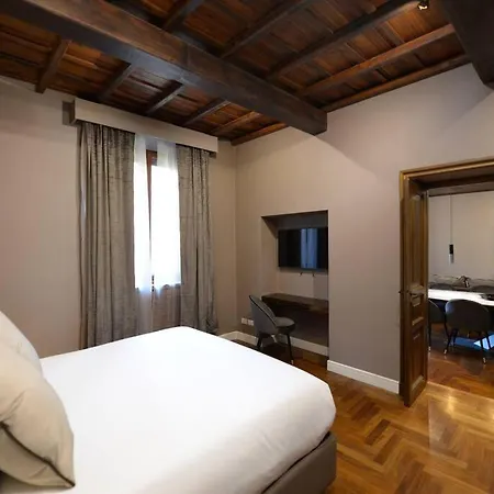 The Frattina - Luxury Serviced * Rome