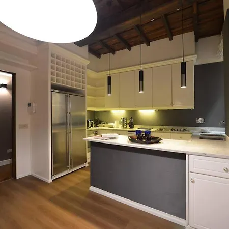 The Frattina - Luxury Serviced Rome