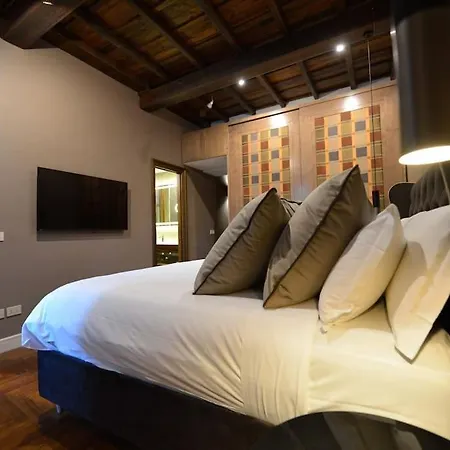 The Frattina - Luxury Serviced *