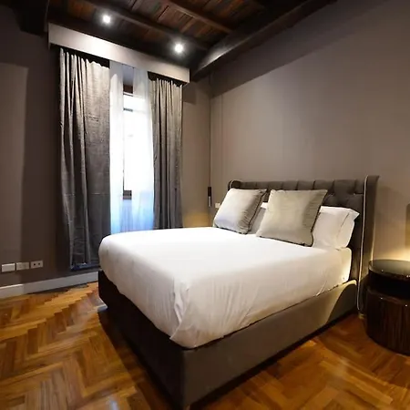 The Frattina - Luxury Serviced Apartment
