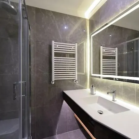 The Frattina - Luxury Serviced *