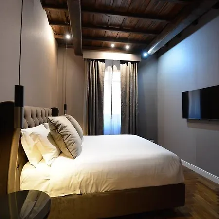 Apartment The Frattina - Luxury Serviced Rome