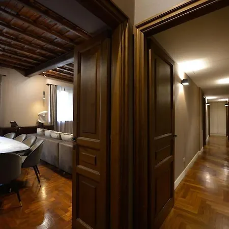 The Frattina - Luxury Serviced Apartment Rome